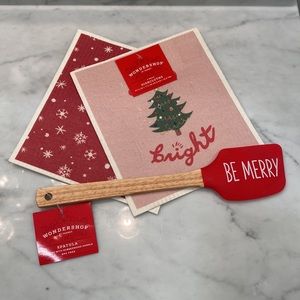 NWT Wondershop Christmas Dishcloths and Spatula